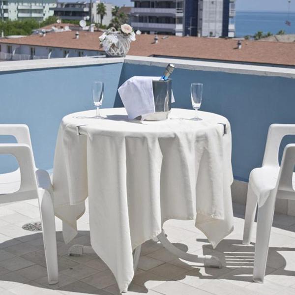 Hotel President San Benedetto del Tronto Esterno foto